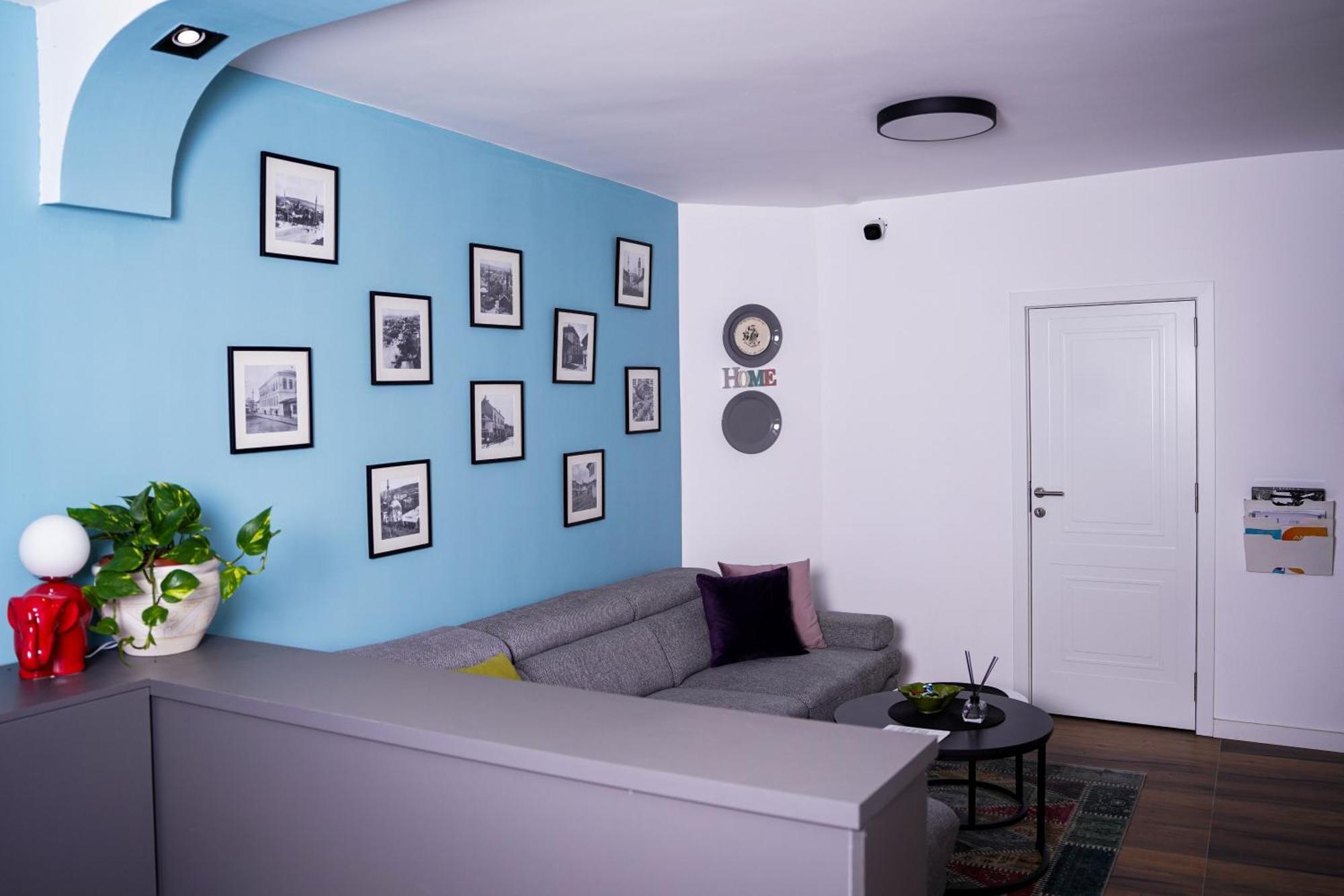Ten Guest House Пристина Екстериор снимка